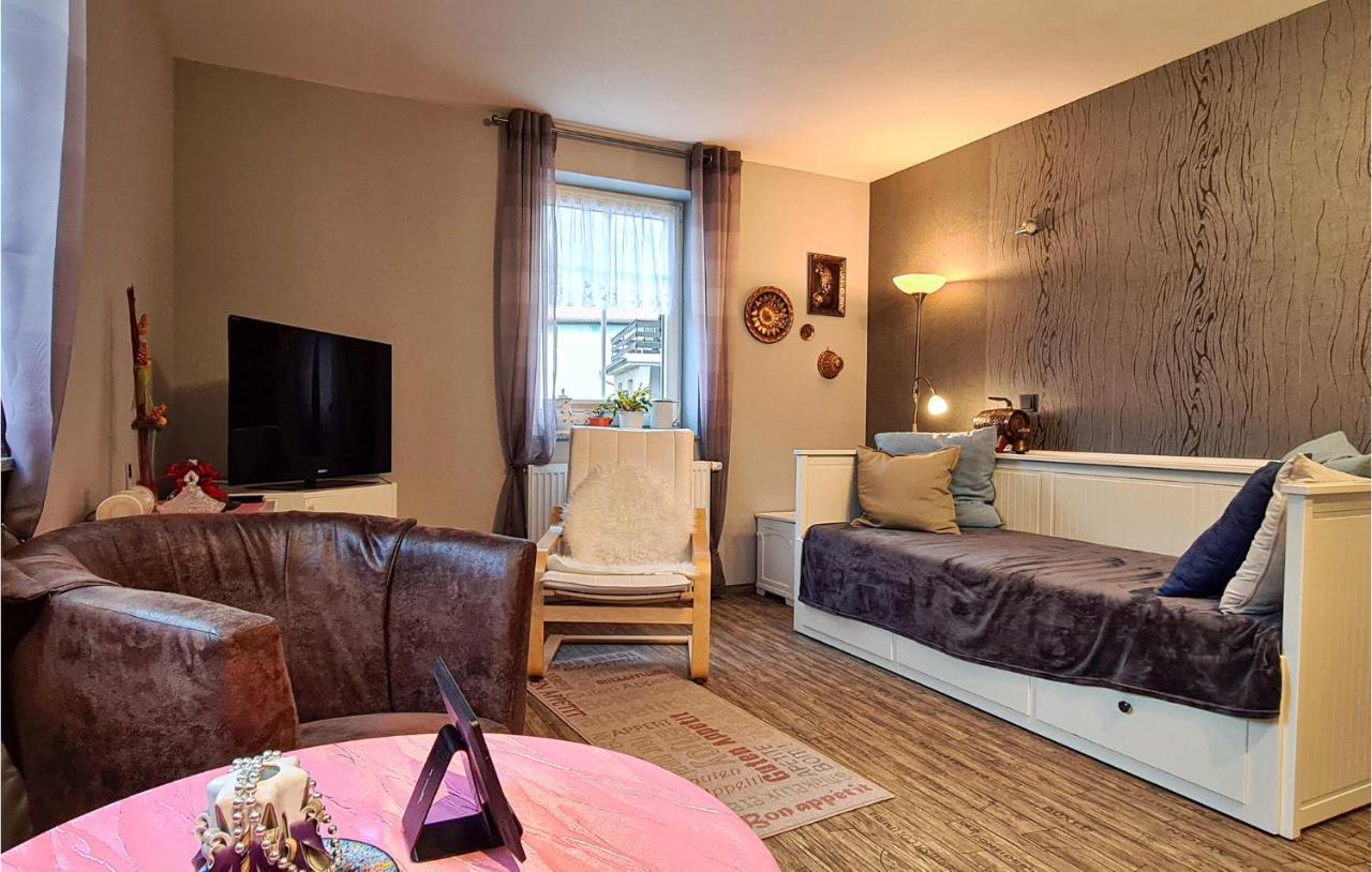 2 Bedroom Cozy Apartment In Suhl Exterior foto